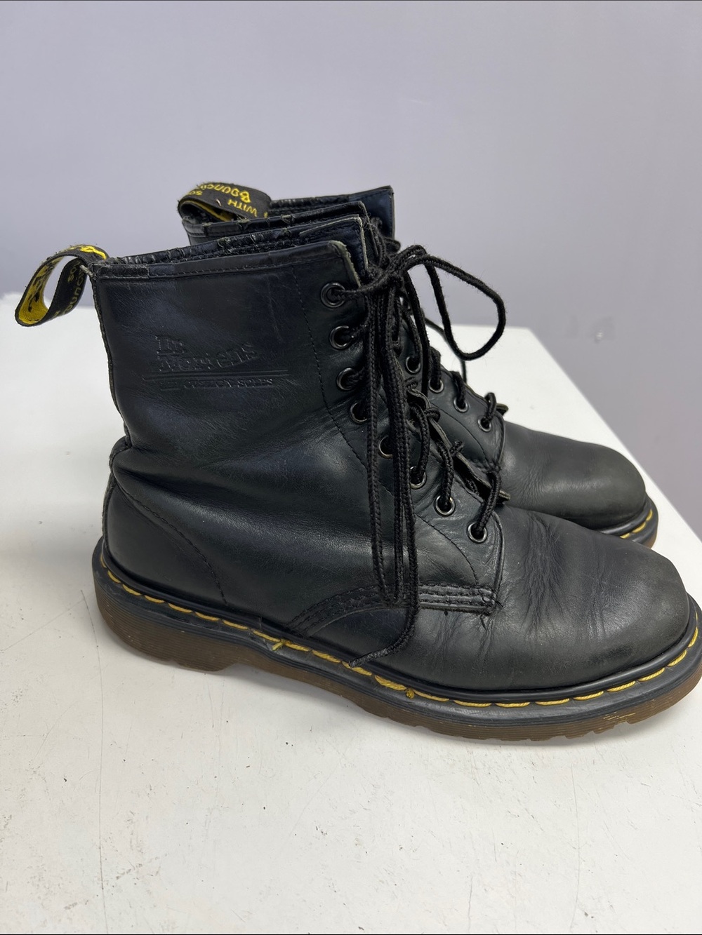 Dr. Martens Original Air Wair Bouncing Soles Leather Lace-Up Boots